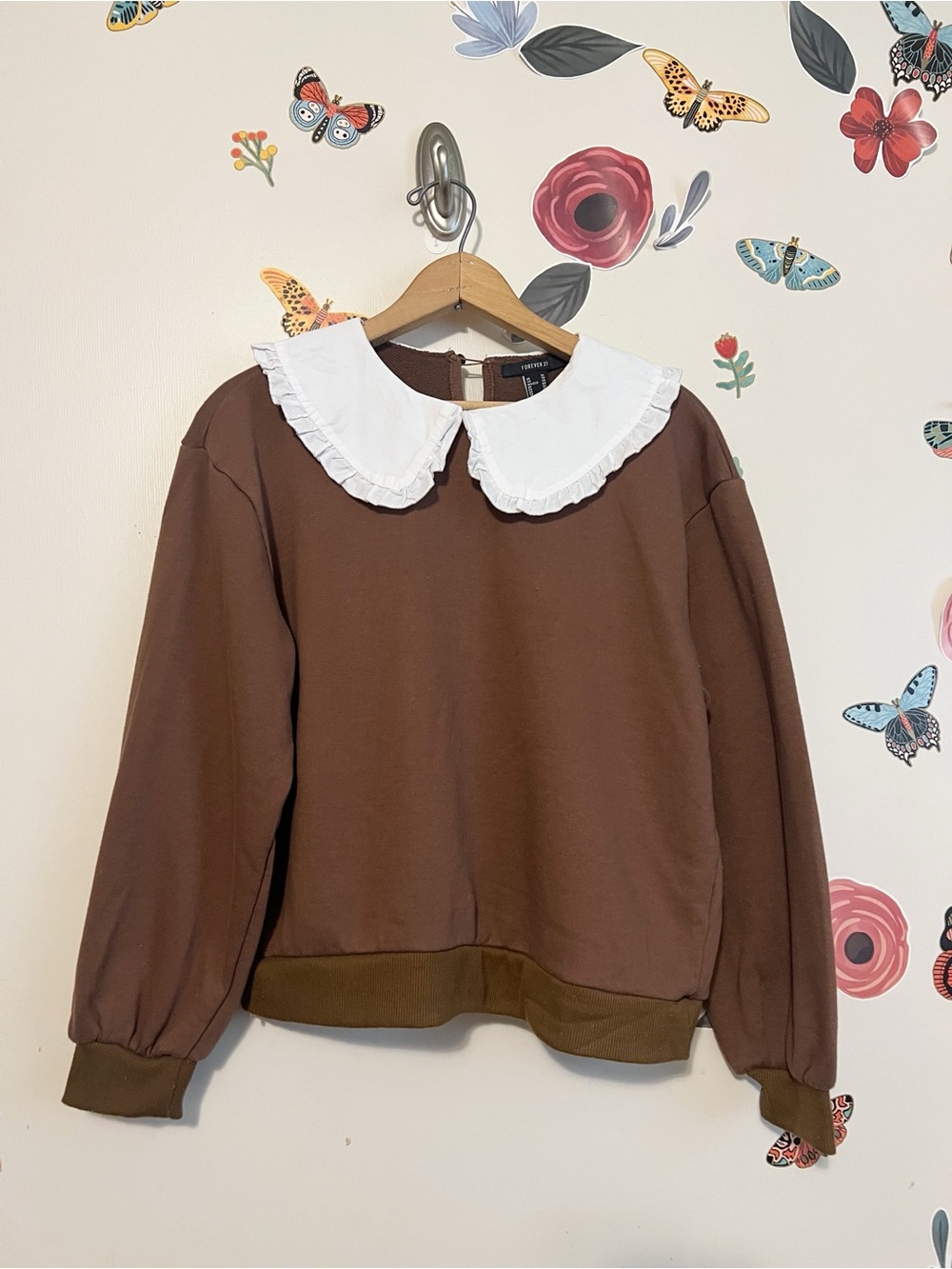 Forever 21 Brown Sweater with White Ruffle Collar